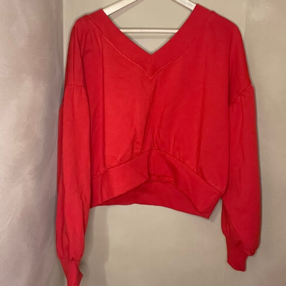 Forever 21 Sweaters - FOREVER 21 off the shoulder cropped sweater